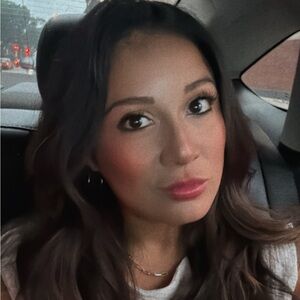 Meet your Posher, Andria